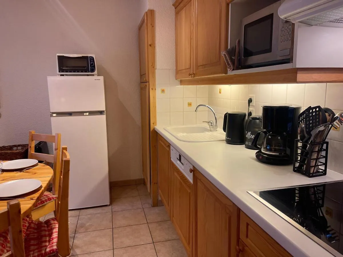 아파트 Appartement 52M², Terrasse, Parking, Coeur De Samoens, Ski & Commerces Proches - Fr-1-624-19 프랑스