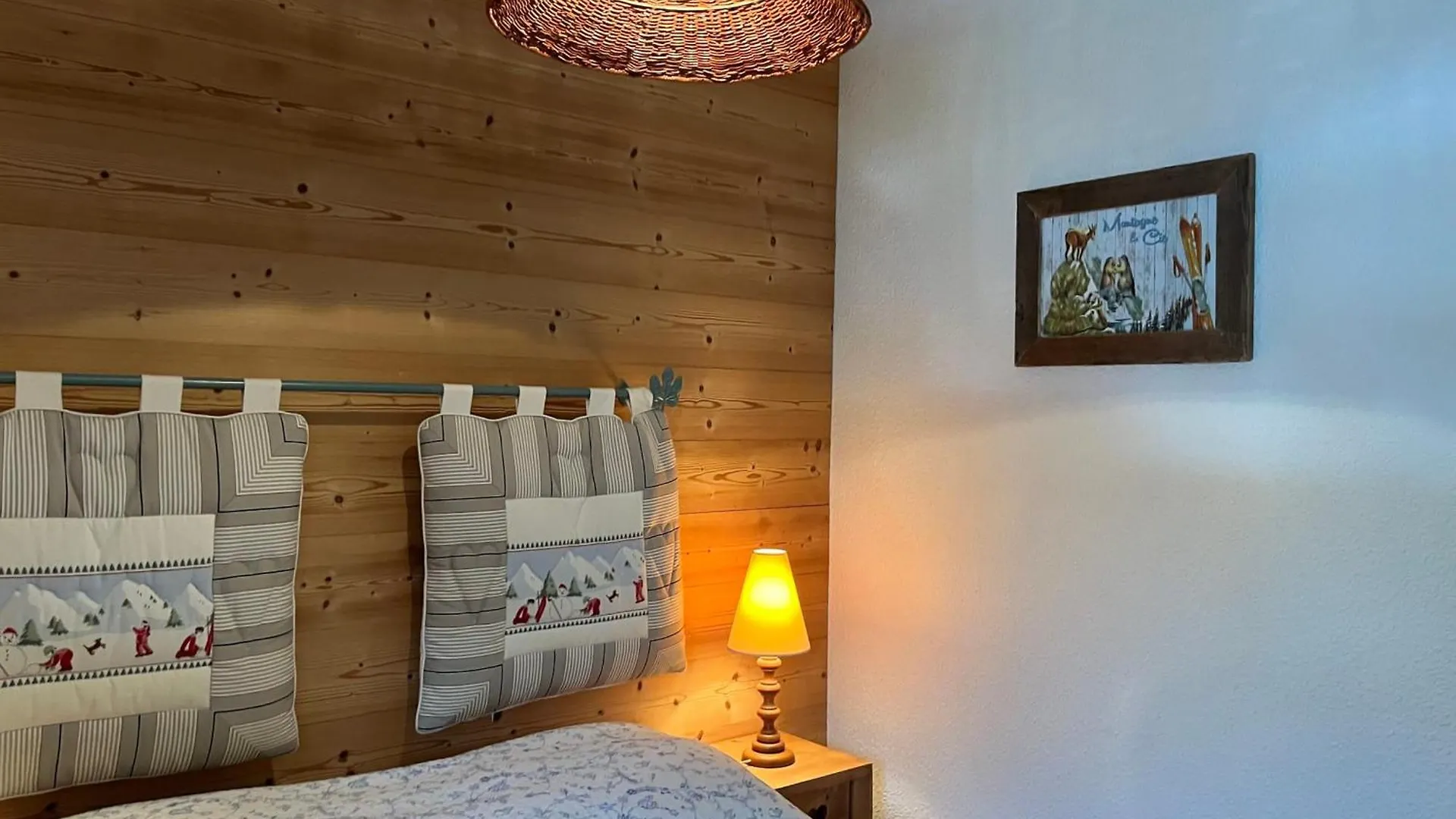 아파트 Appartement 52M², Terrasse, Parking, Coeur De Samoens, Ski & Commerces Proches - Fr-1-624-19
