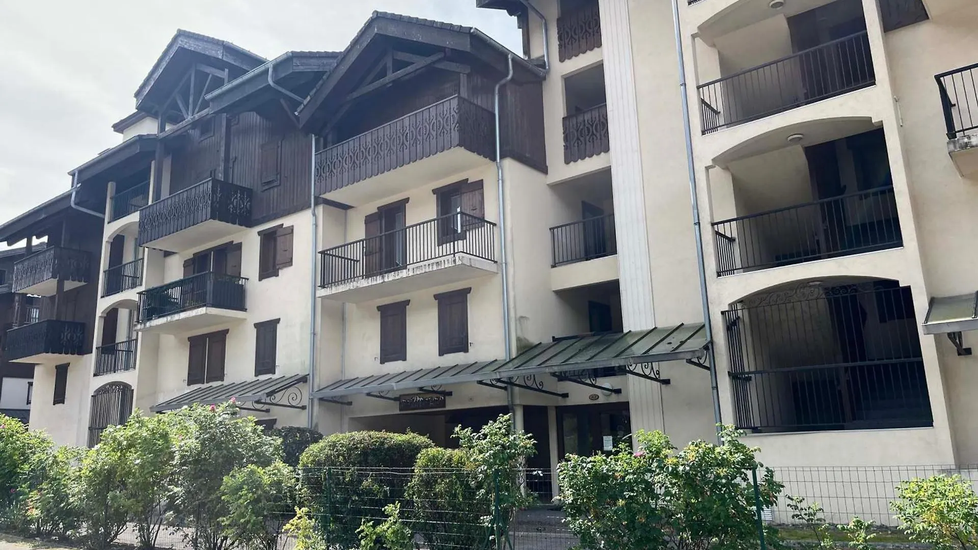 Appartement 52M², Terrasse, Parking, Coeur De Samoens, Ski & Commerces Proches - Fr-1-624-19